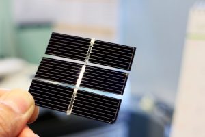La croissance des investissements dans les plaquettes de silicium 2021h1 ralentit l'expansion des panneaux solaires