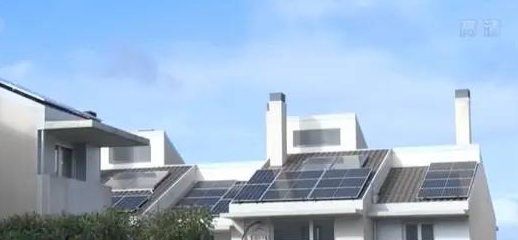 Les panneaux solaires explosent dans un contexte de prix élevés de l'énergie en Espagne