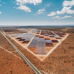 L'Afrique du Sud lance des appels d'offres pour des projets photovoltaïques flottants et au sol